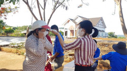 Xã Cư Né (huyện Krông Búk) truy vết 4 trường hợp F1 liên quan đến ca dương tính ở huyện Ea H'leo