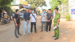 Quán Karaoke đóng cửa vì dịch Covid-19, 2 nhân viên chuyển sang... cướp giật