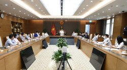 Doanh nghiệp chung tay "phủ sóng" vắc-xin