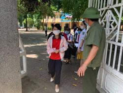 Hơn 900 học sinh tham gia kiểm tra đánh giá năng lực vào lớp 6 Trường THCS Phan Chu Trinh