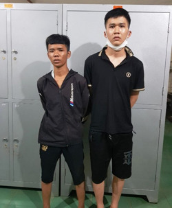 Công an xã Ea Bar (huyện Buôn Đôn): Bàn giao 2 đối tượng tàng trữ ma túy