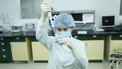 Tăng tốc cuộc đua vaccine