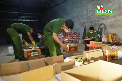 Đắk Nông bắt vụ buôn bán hơn 550 lít thuốc bảo vệ thực vật bị cấm