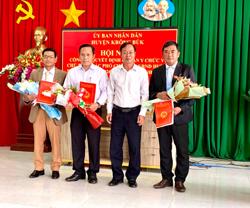 Công bố quyết định chuẩn y Chủ tịch, Phó Chủ tịch UBND huyện Krông Búk