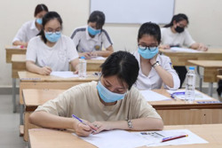 Tăng mạnh hồ sơ xét học bạ