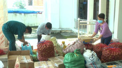 Cùng giúp nhau vượt qua đại dịch