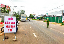 Huyện Cư M'gar: Thành lập chốt kiểm dịch y tế trên Tỉnh lộ 8