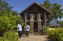 Tổng doanh thu toàn ngành du lịch đạt thấp