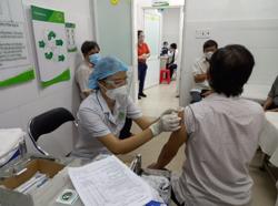 Việt Nam chưa tiêm vắc-xin Covid-19 cho đối tượng dưới 18 tuổi