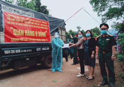 Huyện Krông Năng tổ chức "Gian hàng 0 đồng" tại xã Cư Klông và Ea Dăh