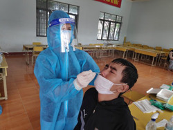 Huyện Lắk: 100% mẫu xét nghiệm cán bộ coi thi và thí sinh dự thi có kết quả âm tính với SARS-CoV-2