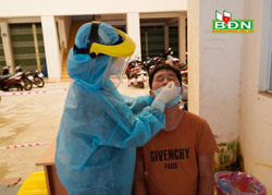 Hơn 500 người thực hiện test nhanh Covid-19 trong ngày 5/7