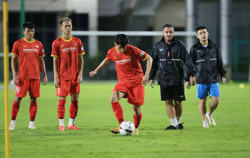 U23 Việt Nam chờ cơ hội lên tuyển