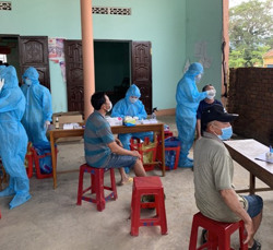 Khởi tố vụ án làm lây lan dịch bệnh tại xã có hàng chục ca mắc Covid-19