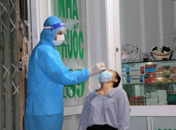 Nhanh chóng truy vết, khoanh vùng ổ dịch tại phường Thành Nhất