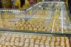 Giá vàng hôm nay 2-8: Vừa mở cửa, giá vàng SJC lại giảm