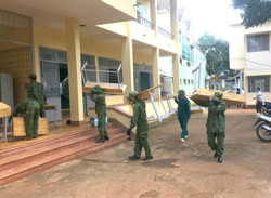 Lực lượng vũ trang huyện Krông Pắc xung kích chống dịch COVID-19