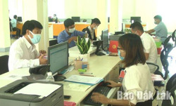 Huyện Ea Kar: Giải quyết thủ tục hành chính cho trên 4 nghìn tổ chức, cá nhân tại bộ phận “Một cửa liên thông hiện đại”