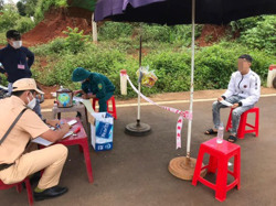 Huyện Krông Búk ngày đầu thực hiện Chỉ thị 16: Vẫn còn nhiều trường hợp vi phạm