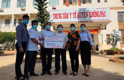 Uỷ ban MTTQ huyện Krông Pắc: Hỗ trợ mua vật tư phòng, chống dịch COVID-19