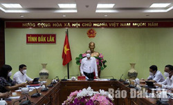 Khẩn trương thành lập thêm các bệnh viện dã chiến điều trị COVID-19