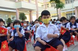 Cho học sinh tựu trường lúc dịch Covid-19 phức tạp, Bộ GD-ĐT nói gì?