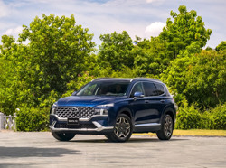 Đánh giá Hyundai Santa Fe 2021: PHÊ kiểu xe Hàn, Nhật, Đức cộng lại