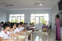 Huyện Ea Kar thông báo phát hành hồ sơ tuyển dụng 178 chỉ tiêu viên chức trong các đơn vị sự nghiệp giáo dục công lập