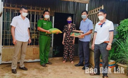 Huyện Cư Kuin: Đề nghị hỗ trợ người lao động gặp khó khăn do dịch bệnh COVID-19