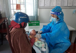 Huyện M’Drắk bảo đảm an toàn tiêm chủng trong mùa dịch