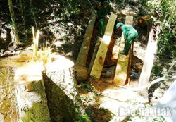 Rừng giáp ranh của khu bảo tồn thiên nhiên Ea Sô bị tàn phá