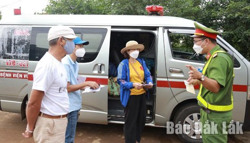 Công an TP. Buôn Ma Thuột: "Tấm lá chắn" trên tuyến đầu chống dịch