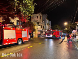 Nhanh chóng dập tắt một vụ hỏa hoạn tại khu dân cư