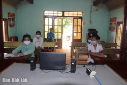 Huyện Krông Ana: Đoàn xã Dray Sáp tổ chức "Điểm học tập" giúp học sinh nghèo học trực tuyến