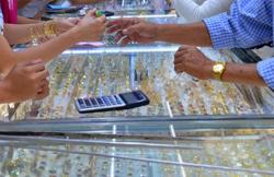 Giá vàng hôm nay 16-9: Nhà đầu tư chốt lời khi dòng tiền dồn vào cổ phiếu