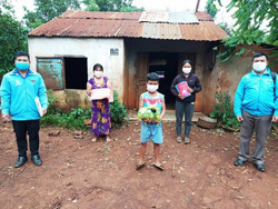 Tiếp sức cho học sinh nghèo