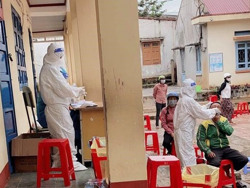 Đắk Lắk: Xét nghiệm nhanh ngoài cộng đồng phát hiện nhiều ca dương tính với SARS-CoV-2