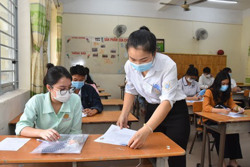 Điểm chuẩn cao: Lạm phát điểm thi?