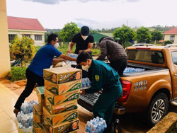 Thị xã Buôn Hồ: Đảm bảo cung ứng hàng thiết yếu; phát thẻ đi chợ cho người dân địa bàn áp dụng Chỉ thị 16