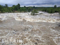 Xả tràn Hồ Ea Súp hạ