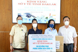 Sở Y tế tiếp nhận thuốc, vật tư y tế hỗ trợ phòng, chống dịch COVID-19