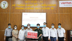 Viettel Đắk Lắk trao tặng hệ thống giám sát và điều hành phòng, chống dịch COVID-19 cho Sở Y tế