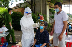 Ghi nhận thêm 15 trường hợp dương tính với SARS-CoV-2 trong ngày 28-9