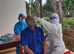 Khẩn trương truy vết, xét nghiệm SARS-CoV-2 tại ổ dịch xã Ea Kao