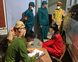 CA huyện Krông Búk: Truy bắt tài xế ô tô cố tình vượt chốt kiểm soát dịch