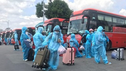 Gập ghềnh đường về quê