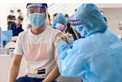 Thủ tướng Phạm Minh Chính: Tiêm vắc-xin Covid-19 xuyên Tết nguyên đán Nhâm Dần 2022