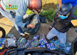 Bắt đối tượng tàng trữ, vận chuyển gần 35 kg pháo