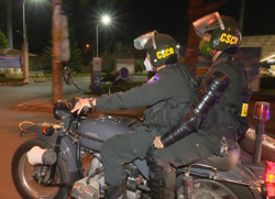 Thức cho dân ngủ ngon, gác cho dân vui chơi