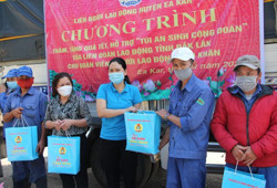 Tạo “điểm tựa” cho người lao động